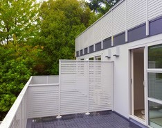 ensure-comprehensive-safety-and-privacy-for-your-homes-with-the-euro-slat-screens-and-fences-big-0